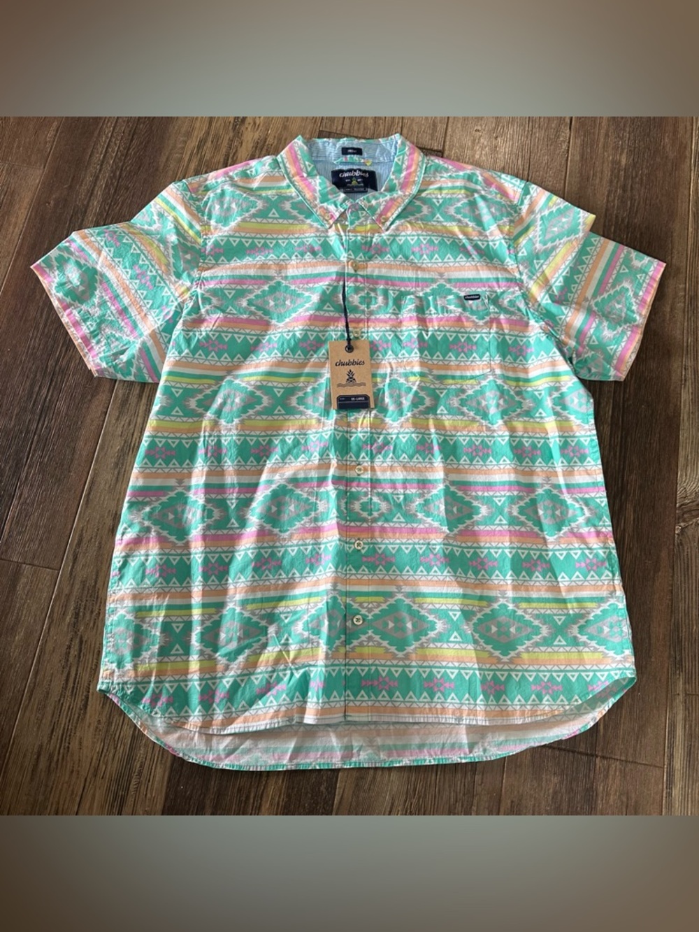 Chubbies En Fuego Wild Friday Shirt green & pink geometric AZTEC men’s XXL new